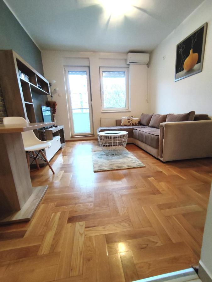 Nota Home Novi Sad Luaran gambar